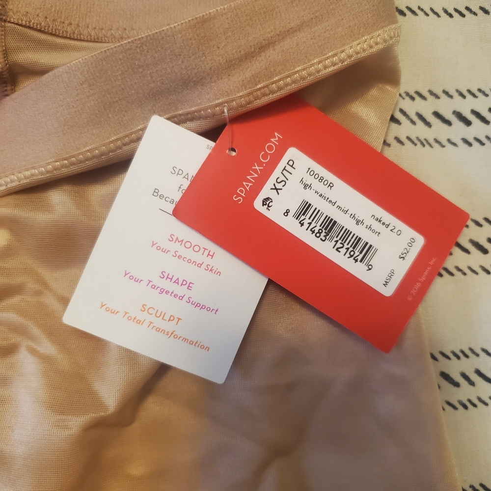 NWT Spanx High-waisted Mid-Thigh Short